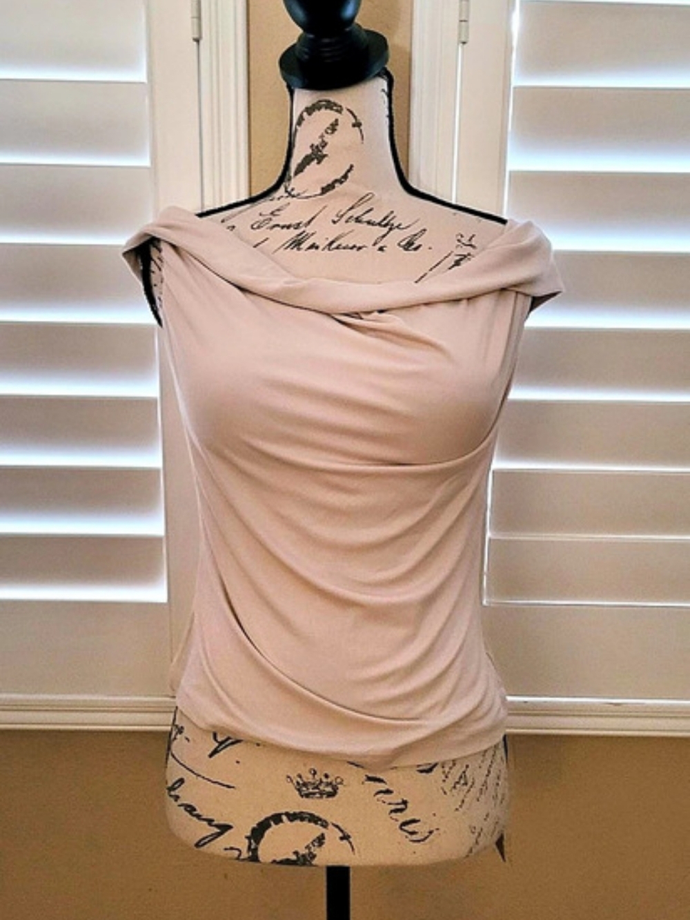 NWT OGL Multi-Wear Versatile Necklines Bra Top Fog L